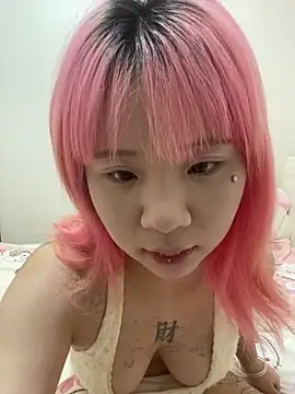 iiooii520 online show from May 3, 2:12 pm