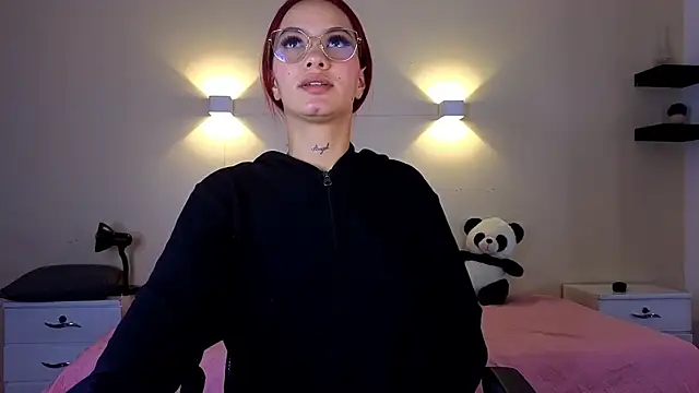 Snapshot of _MaryAnn chatting on April 25, 4:48 pm MaryAnn online show from April 25, 4:48 pm