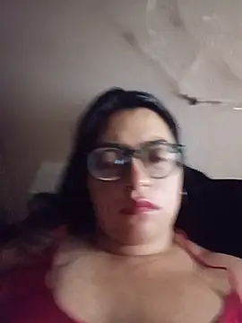 Snapshot of SOFI__10 chatting on May 26, 8:32 am SOFI 10 online show from May 26, 8:32 am