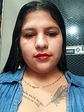 Snapshot of catalella_segura chatting on April 15, 3:41 pm catalella segura online show from April 15, 3:41 pm