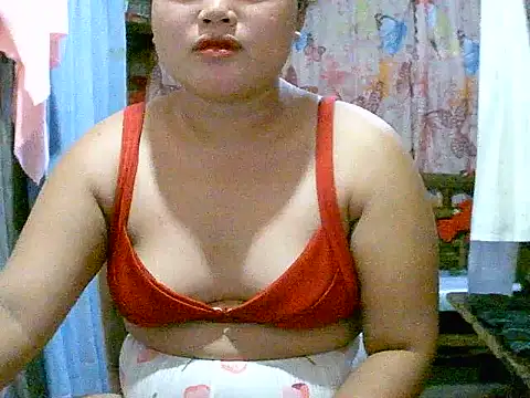 Snapshot of asian_faith1 chatting on May 29, 10:57 am asian faith1 online show from May 29, 10:57 am