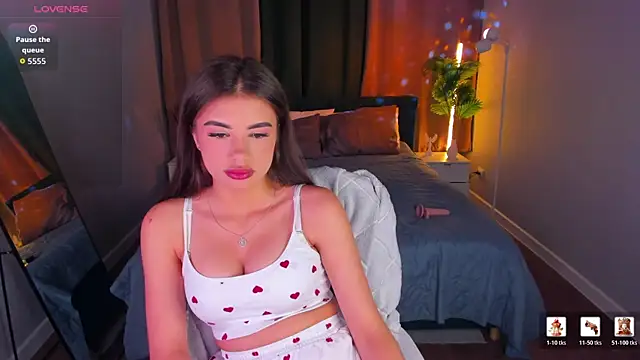 Alisha Blakee online show from July 23, 4:49 pm