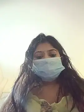 dearmona00 online show from July 1, 7:02 pm
