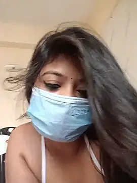 dearmona00 online show from July 3, 3:35 am