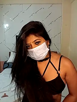 dearmona00 online show from July 11, 3:15 pm