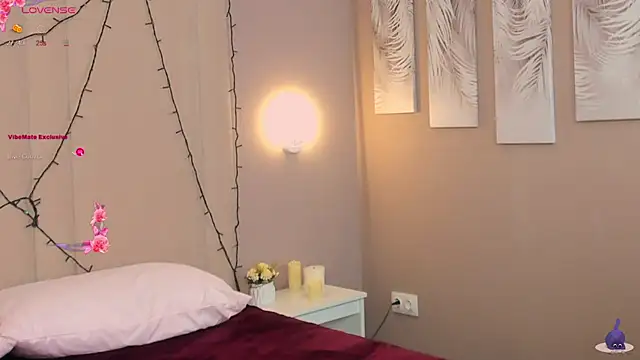 Snapshot of Liacandy_ chatting on April 13, 9:15 am Liacandy online show from April 13, 9:15 am