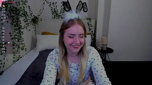 Liacandy  online show from June 22, 2:02 am