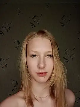 Snapshot of Tanya_Savel chatting on June 1, 4:31 pm Tanya Savel online show from June 1, 4:31 pm