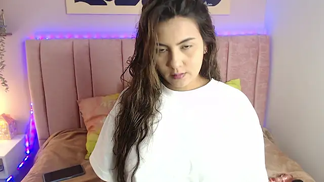 Snapshot of Brenda_Brm chatting on May 24, 1:38 pm Brenda Brm online show from May 24, 1:38 pm