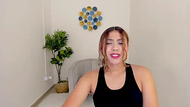 Mallory Lee online show from June 7, 4:38 am