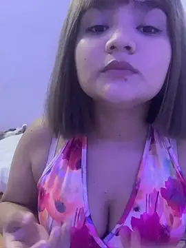Snapshot of Karina_PrettyHot69 chatting on April 27, 9:13 pm Karina PrettyHot69 online show from April 27, 9:13 pm