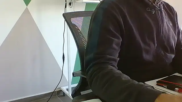 brunosso85ita online show from April 27, 7:06 am