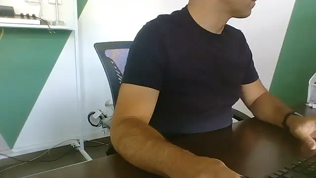 brunosso85ita online show from July 21, 7:43 am