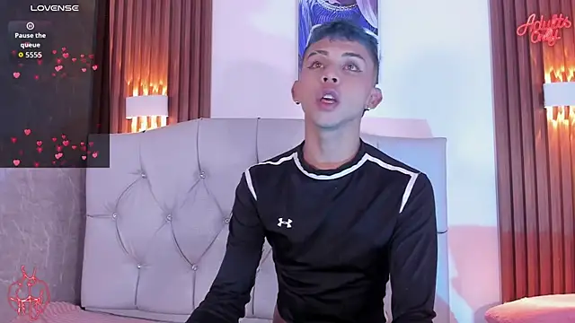 Apolo Prince1 online show from April 13, 7:52 pm