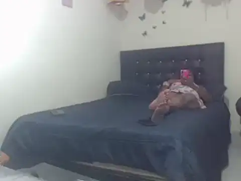 hotbrunettecasandra online show from February 6, 8:56 pm