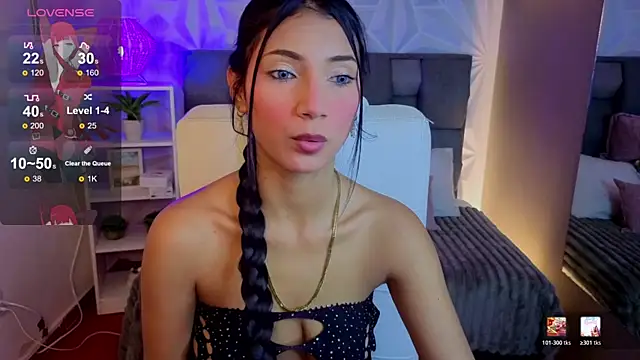 Snapshot of Perlaa_moon_ chatting on May 27, 3:31 pm Perlaa moon online show from May 27, 3:31 pm