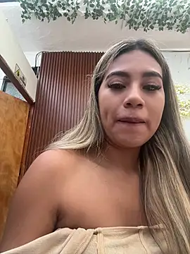 Kimmiebellarie online show from May 29, 12:58 pm