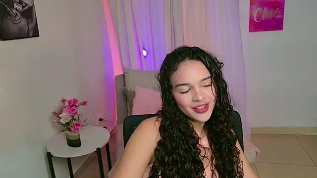 MaraVelvett online show from May 18, 5:41 pm