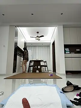 Snapshot of huangjialipao003 chatting on July 19, 1:37 pm huangjialipao003 online show from July 19, 1:37 pm