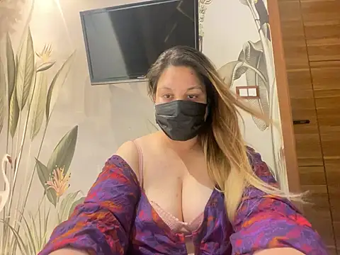 kavyasingh36 online show from May 9, 9:58 am
