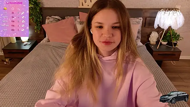 KimEvanss online show from May 8, 5:13 am
