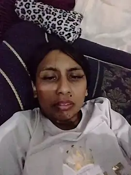 MELIZ QUEEN online show from June 17, 12:35 am