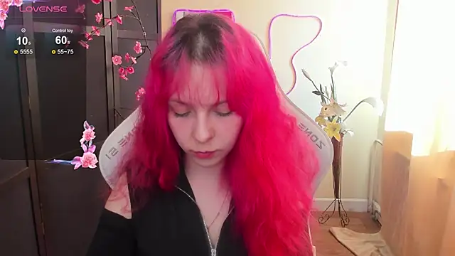 InfernoKitten online show from May 3, 1:00 am