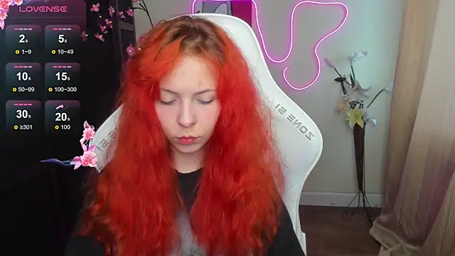 InfernoKitten online show from May 14, 1:01 am