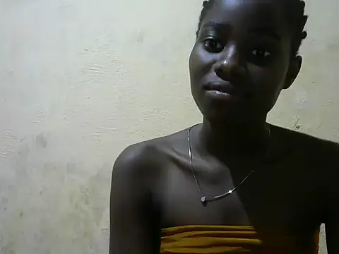 Snapshot of Rerpuss1 chatting on April 13, 2:44 pm Rerpuss1 online show from April 13, 2:44 pm