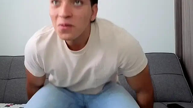 James silva1 online show from April 20, 4:21 pm