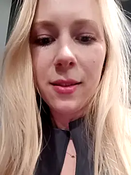 TrueSexyCrime online show from April 29, 9:54 pm