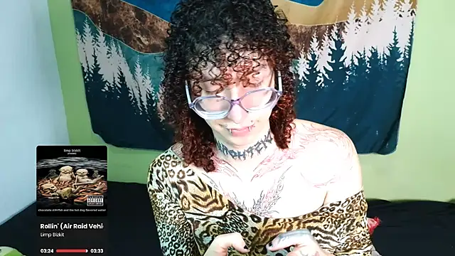 YourGothFemboy online show from April 26, 7:11 pm