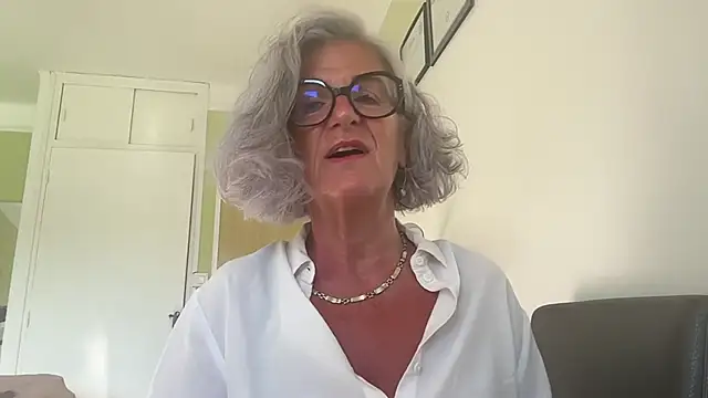 Snapshot of NaughtyMonicaUK chatting on July 5, 6:42 am NaughtyMonicaUK online show from July 5, 6:42 am