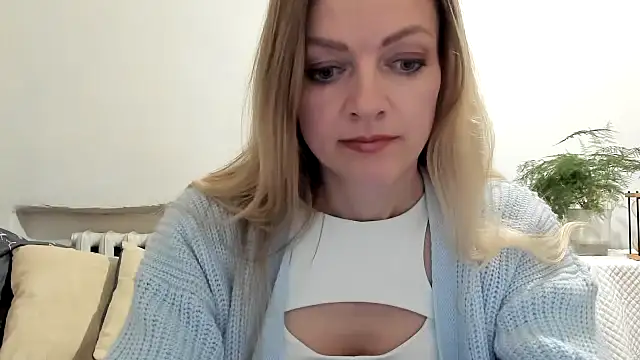 Severina7 online show from April 20, 7:26 pm