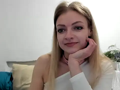 Severina7 online show from May 17, 6:04 pm