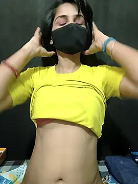 Snapshot of sexy_bhabhii chatting on June 13, 9:40 am sexy bhabhii online show from June 13, 9:40 am