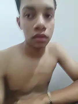 curious straight guy online show from May 13, 2:53 am