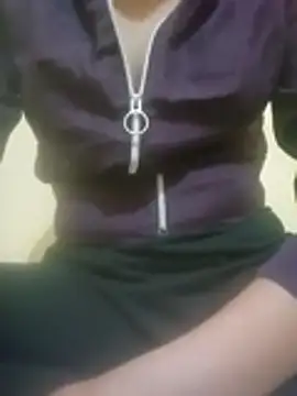 Snapshot of hottsexygirl chatting on May 22, 9:09 pm hottsexygirl online show from May 22, 9:09 pm
