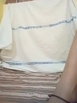 Snapshot of hottsexygirl chatting on May 24, 9:25 am hottsexygirl online show from May 24, 9:25 am