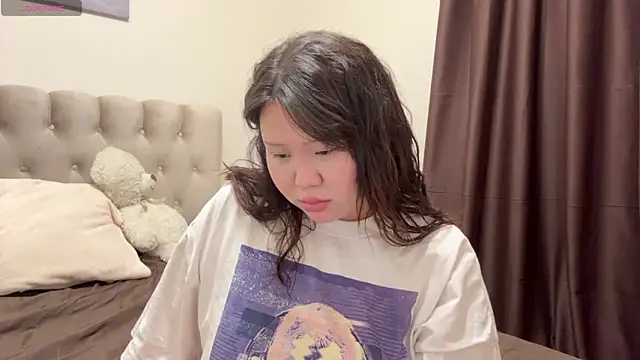 KatherineKiss  online show from April 26, 10:51 pm