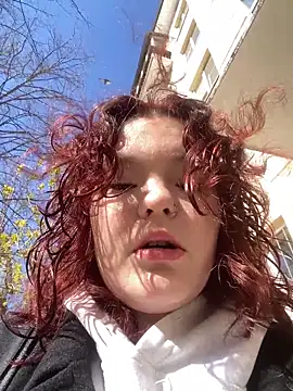 kinky  fox online show from April 20, 11:24 am