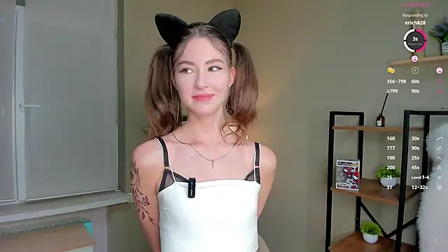 Snapshot of Peaches_Peaches chatting on May 28, 4:37 pm Peaches Peaches online show from May 28, 4:37 pm