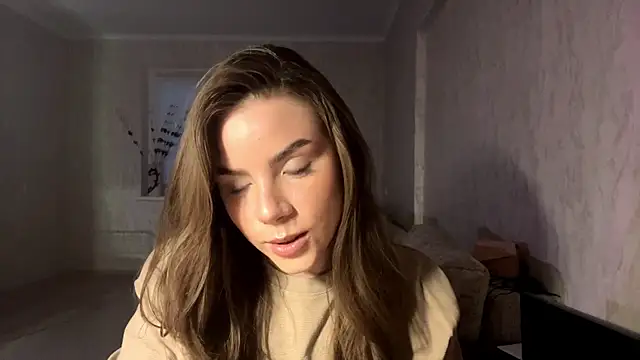 Snapshot of LeishaRocher chatting on April 18, 5:50 pm LeishaRocher online show from April 18, 5:50 pm