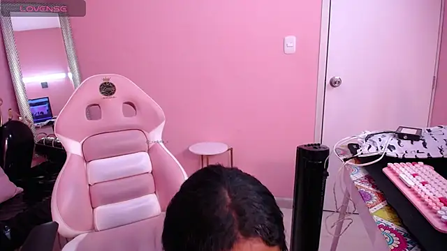 Ruby sam online show from April 18, 12:09 pm