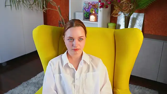 Snapshot of MurielJoo chatting on April 14, 12:44 pm MurielJoo online show from April 14, 12:44 pm