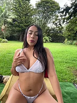 JuliettaGmz online show from June 4, 4:02 pm