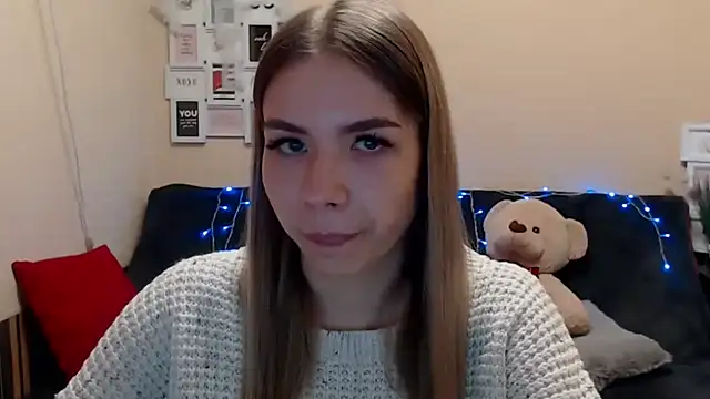 Snapshot of KaiTrum chatting on May 3, 7:31 pm KaiTrum online show from May 3, 7:31 pm