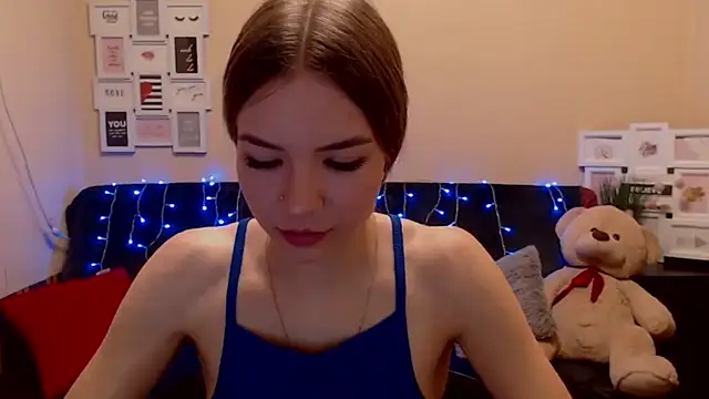 Snapshot of KaiTrum chatting on June 15, 8:44 pm KaiTrum online show from June 15, 8:44 pm