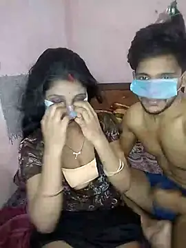 hot  sofiya  G online show from April 28, 9:25 am