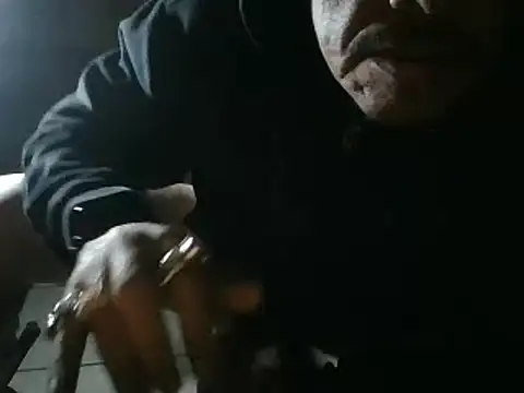 Snapshot of Oskr2024XXX chatting on January 12, 12:49 am Oskr2024XXX online show from January 12, 12:49 am